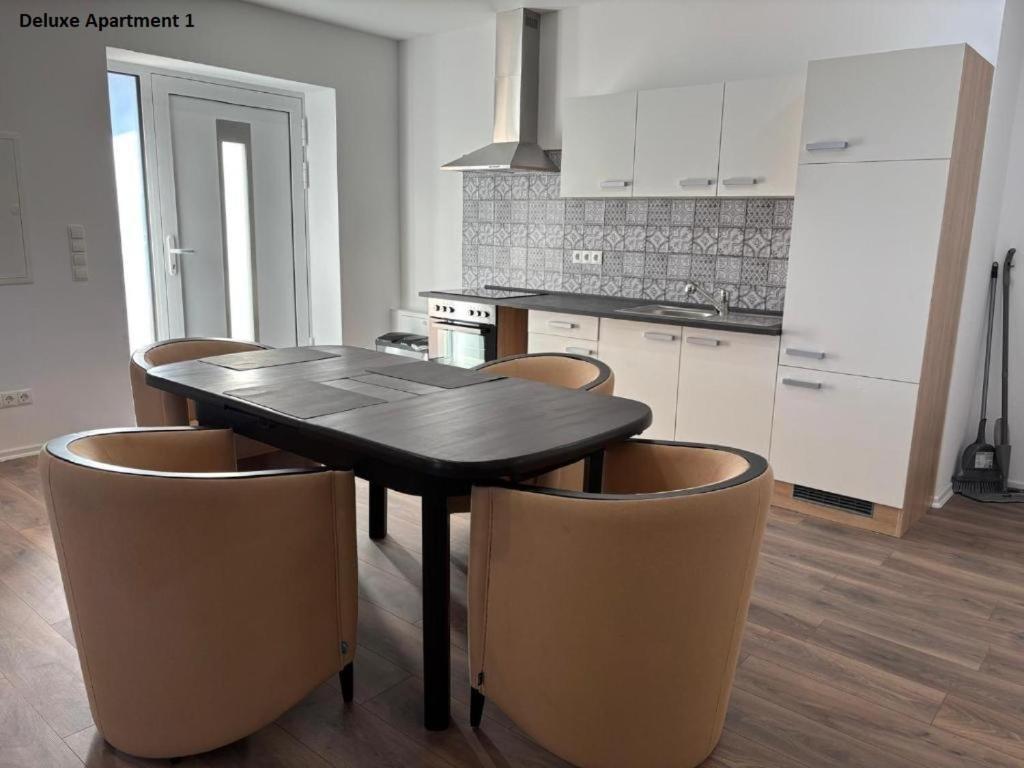 Apartment & *