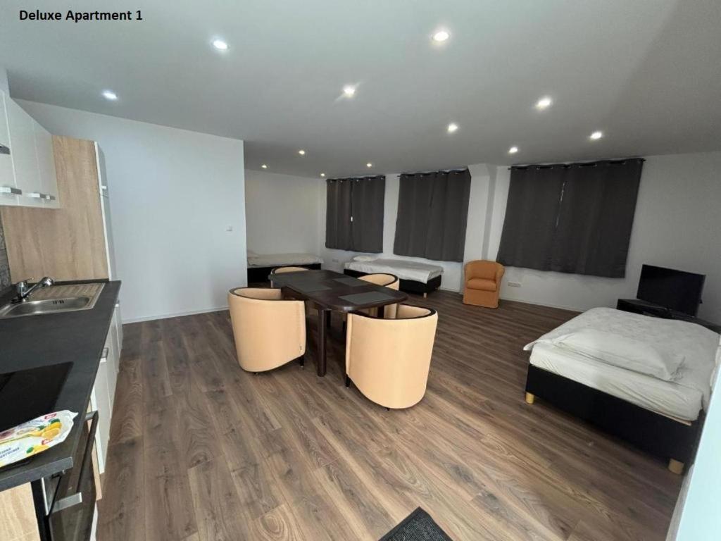 & Apartment
