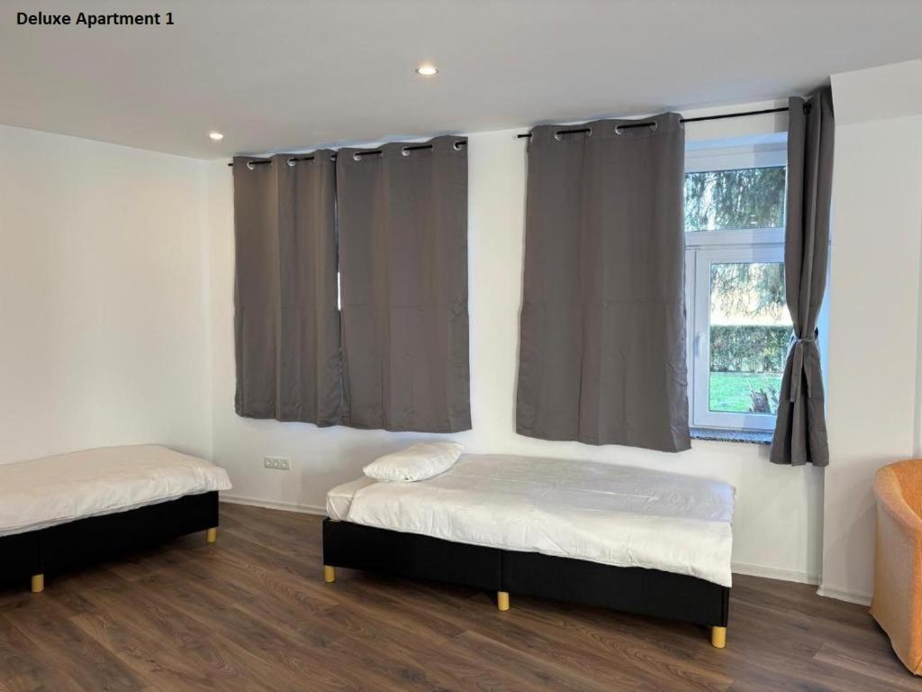 & Apartment *
